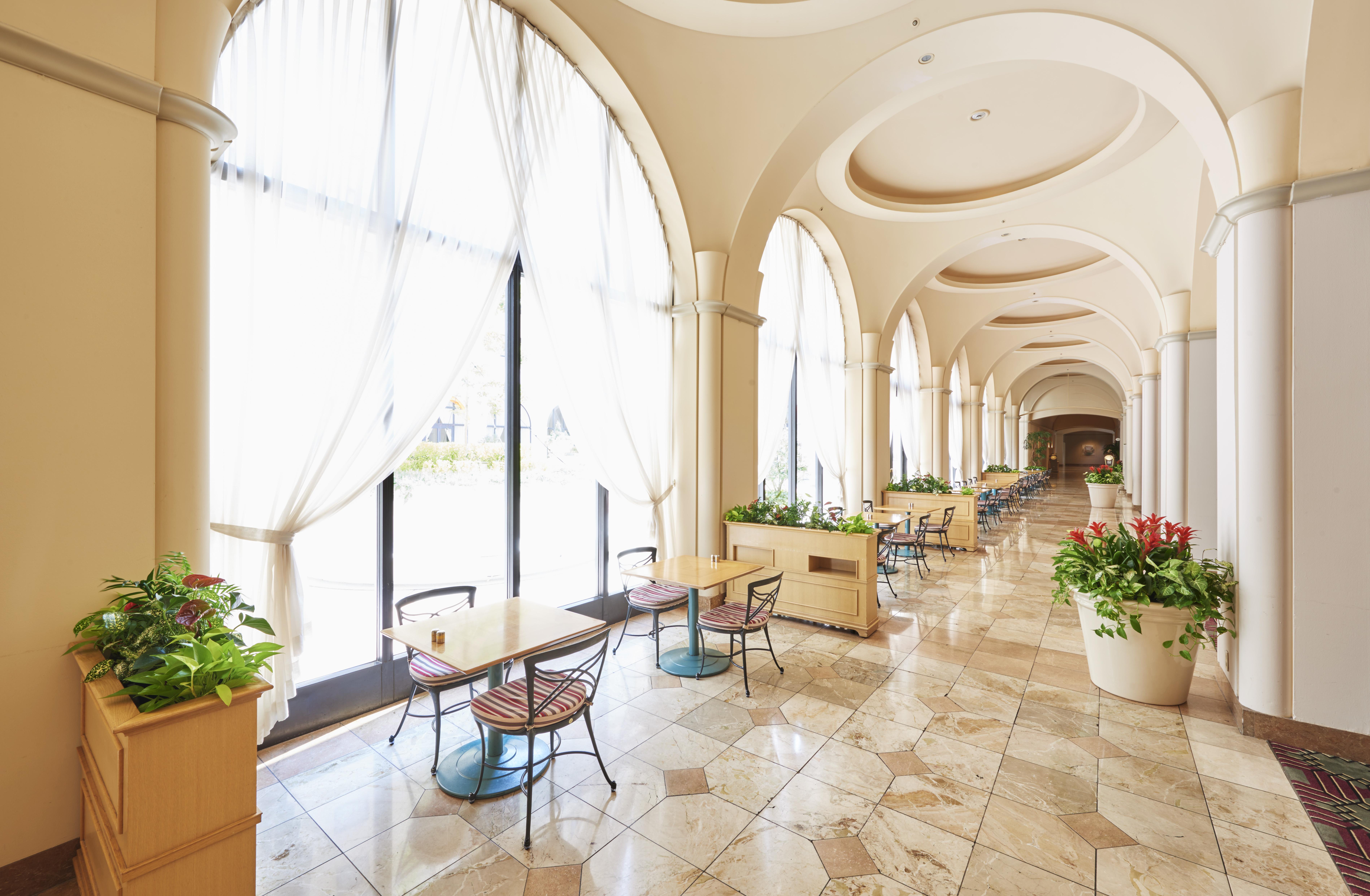 Hotel Okura Tokyo Bay Urayasu Екстериор снимка Interior of the hotel