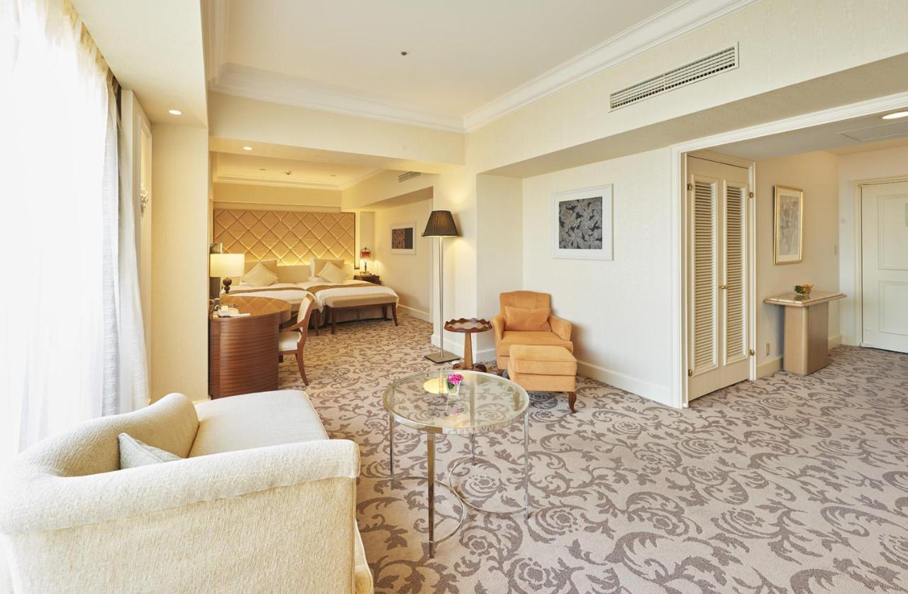 Hotel Okura Tokyo Bay Urayasu Екстериор снимка A suite at the hotel