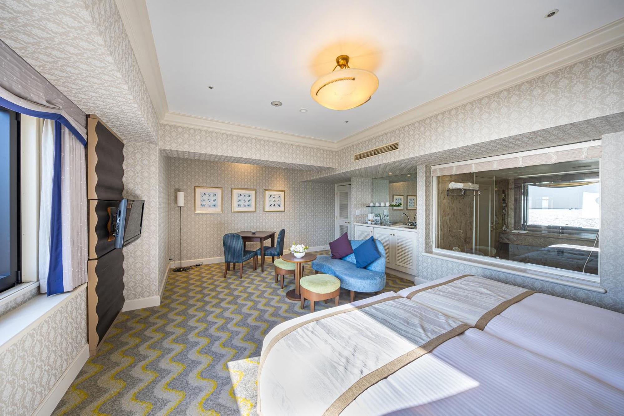 Hotel Okura Tokyo Bay Urayasu Екстериор снимка